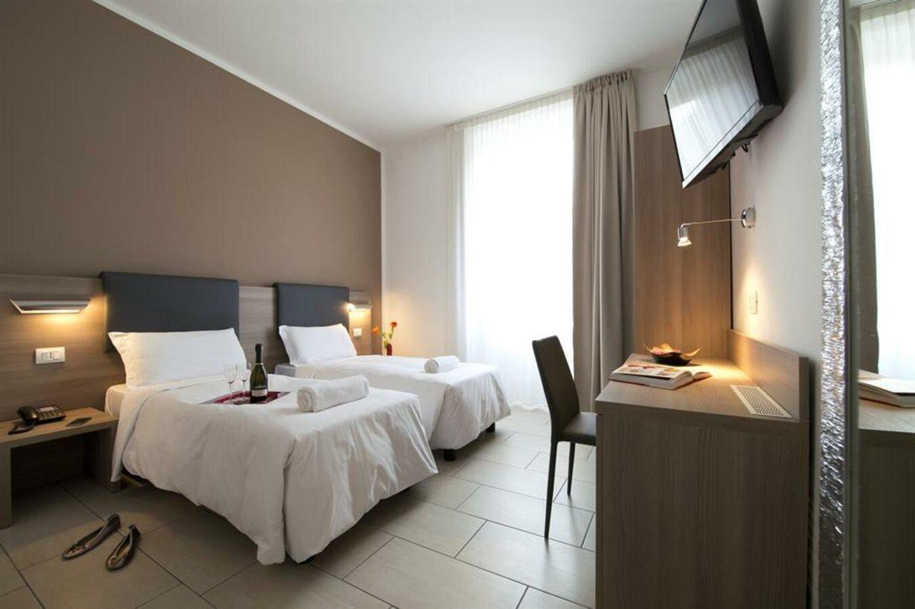 Oasi Village Hotel Milano Ngoại thất bức ảnh