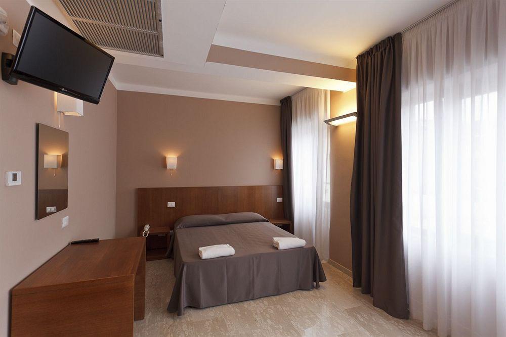Oasi Village Hotel Milano Ngoại thất bức ảnh