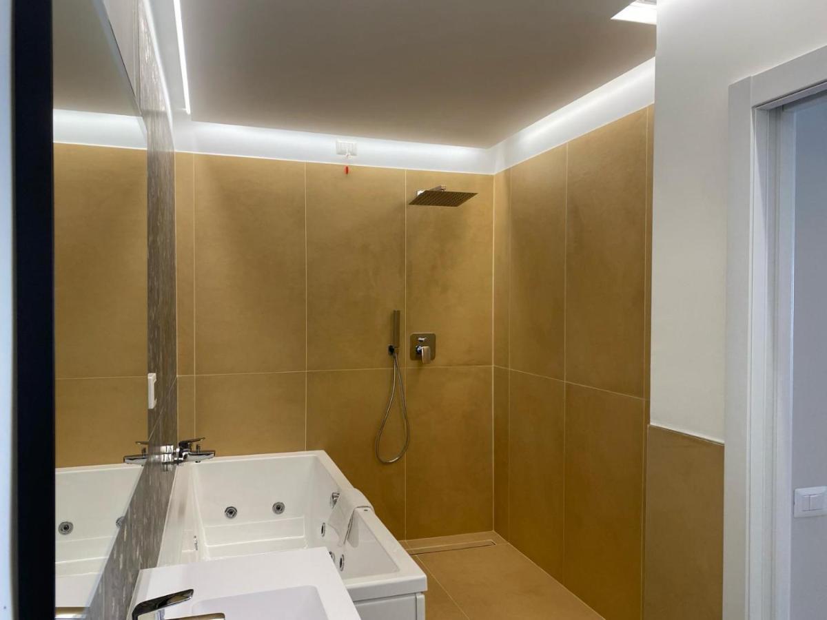 Oasi Village Hotel Milano Ngoại thất bức ảnh