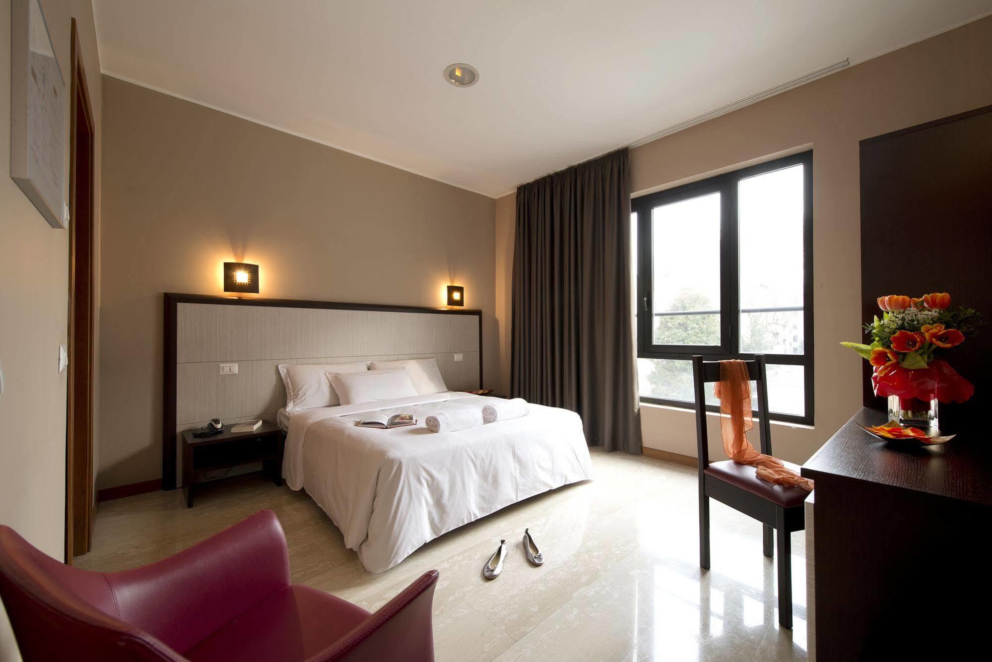Oasi Village Hotel Milano Ngoại thất bức ảnh